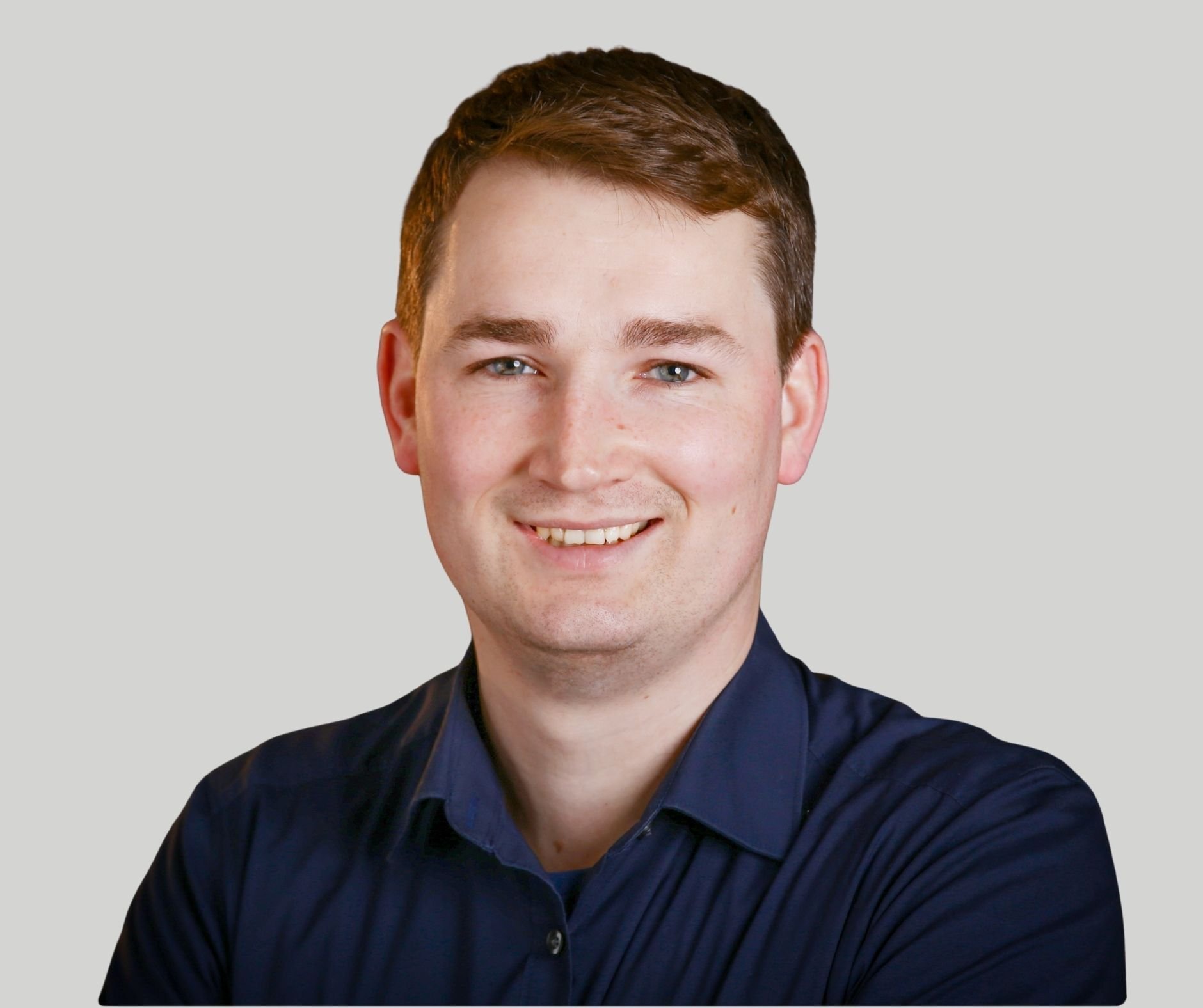 EMC consutlatnt/emc expert at denpaflux Transitioning into power electronics, I took on the roles of system engineer, hardware developer, and EMC specialist, continuing to ensure EMC-compliant design and the preparation of devices for testing and certification.
